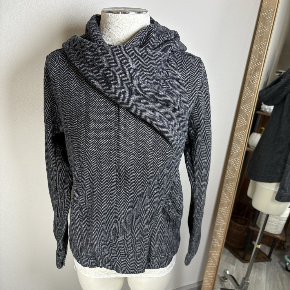 Hurley Womens XS Black Herringbone Asymmetric Zip Jacket Gorpcore Cotton Blend